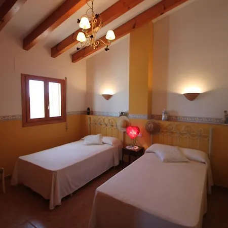 Вилла Finca Cantares - Holiday With Private Swimming Pool In